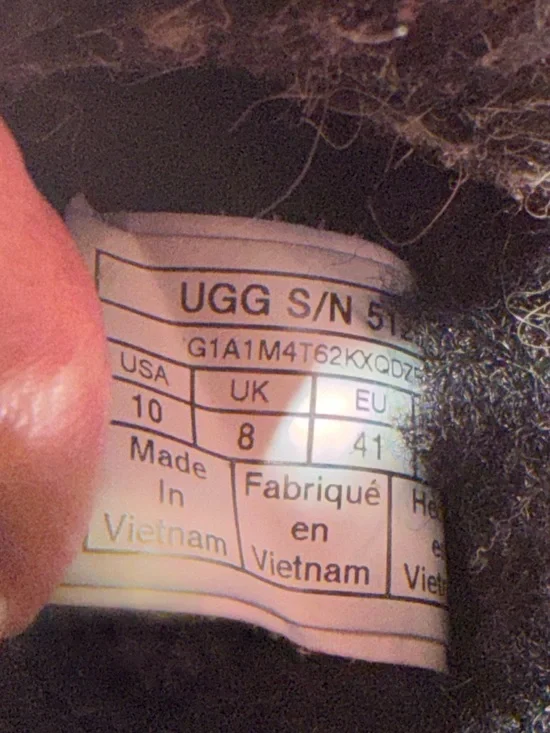 🖤 UGG Black Suede Slippers – Women’s Size 10 – Cozy Shearling - Picture 5 of 5